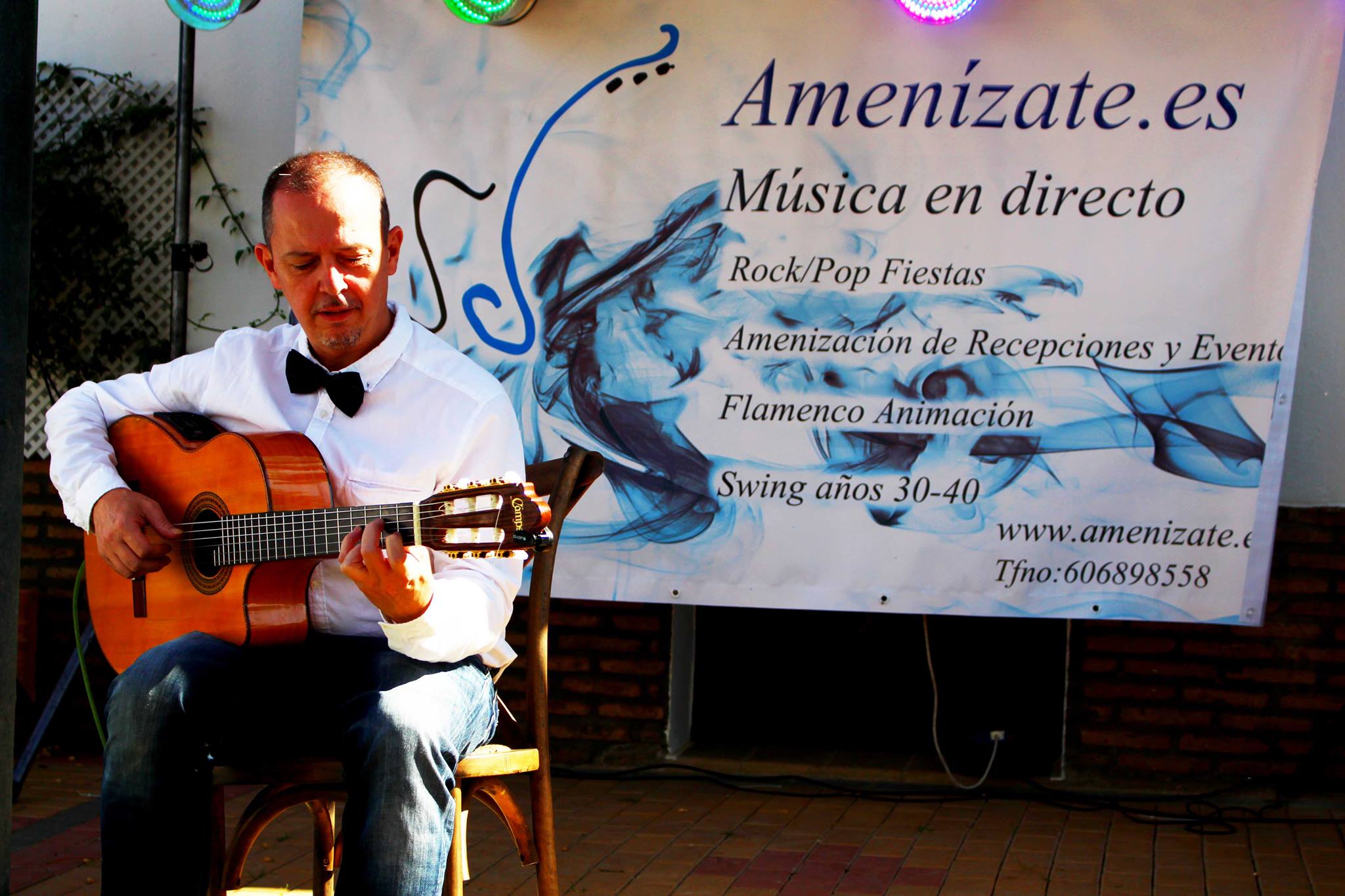 Javier Ruiz guitarrista para Eventos amenízate